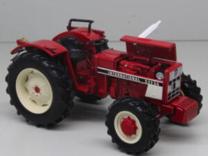 IH 533  SA  4x4