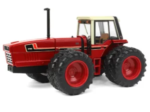 1/32 International Harvester 3788 2+2mit Zwillingsbereifung