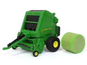 John Deere 560R Rundballenpresse mit einem Rundballen
